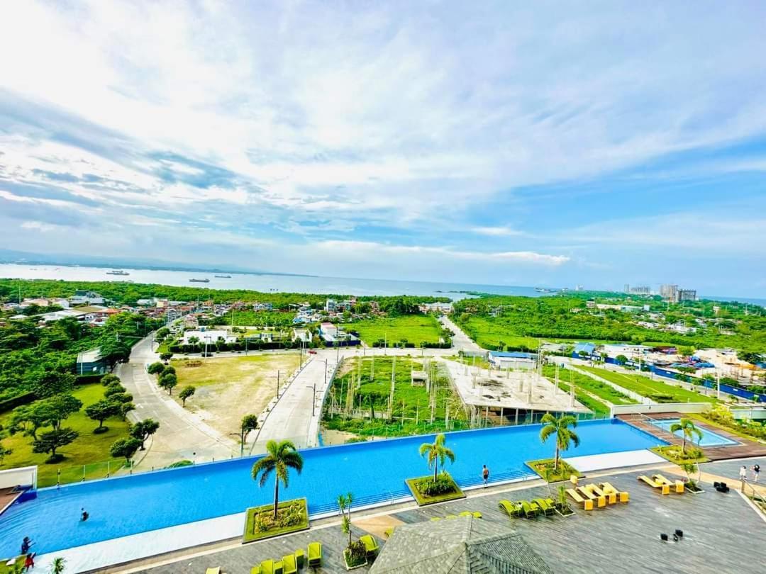 Mactan Newtown Condo With Pool Access Lapu-Lapu City Dış mekan fotoğraf