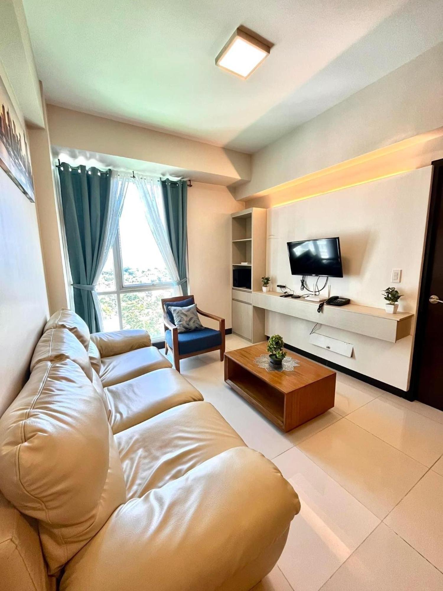 Mactan Newtown Condo With Pool Access Lapu-Lapu City Dış mekan fotoğraf