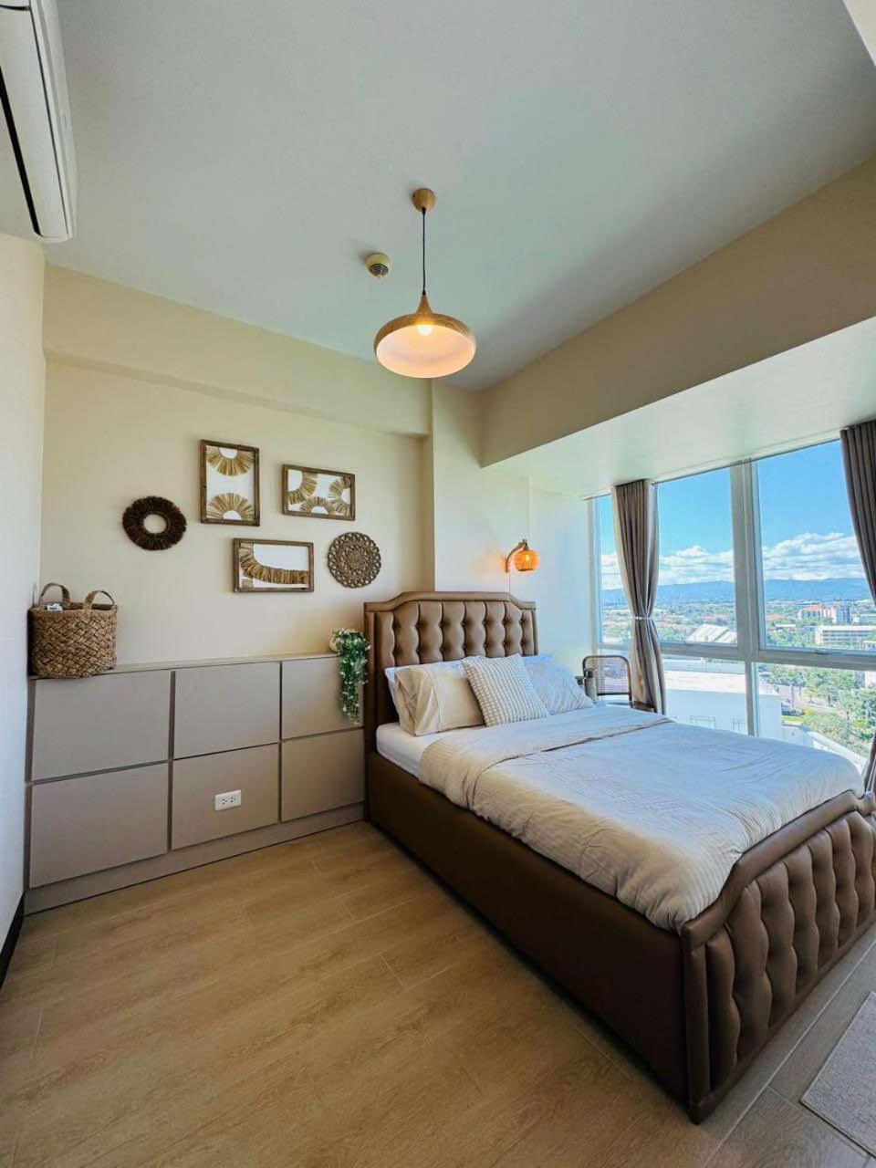 Mactan Newtown Condo With Pool Access Lapu-Lapu City Dış mekan fotoğraf