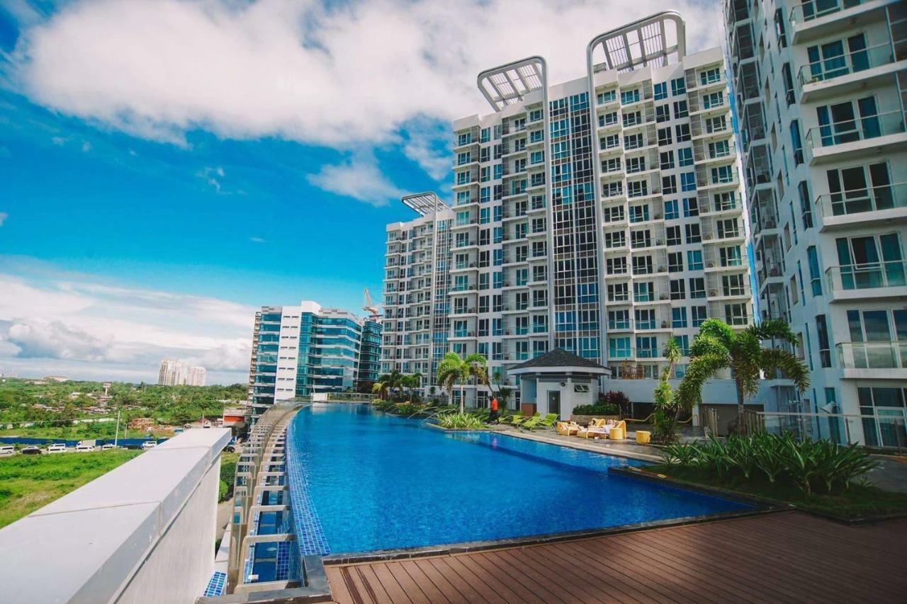 Mactan Newtown Condo With Pool Access Lapu-Lapu City Dış mekan fotoğraf